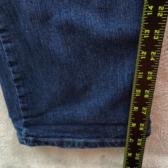 Riders By Lee Womens Jeans Size 18 Relax Fit Straight Leg Blue Denim Medium Wash - Picture 6 of 11